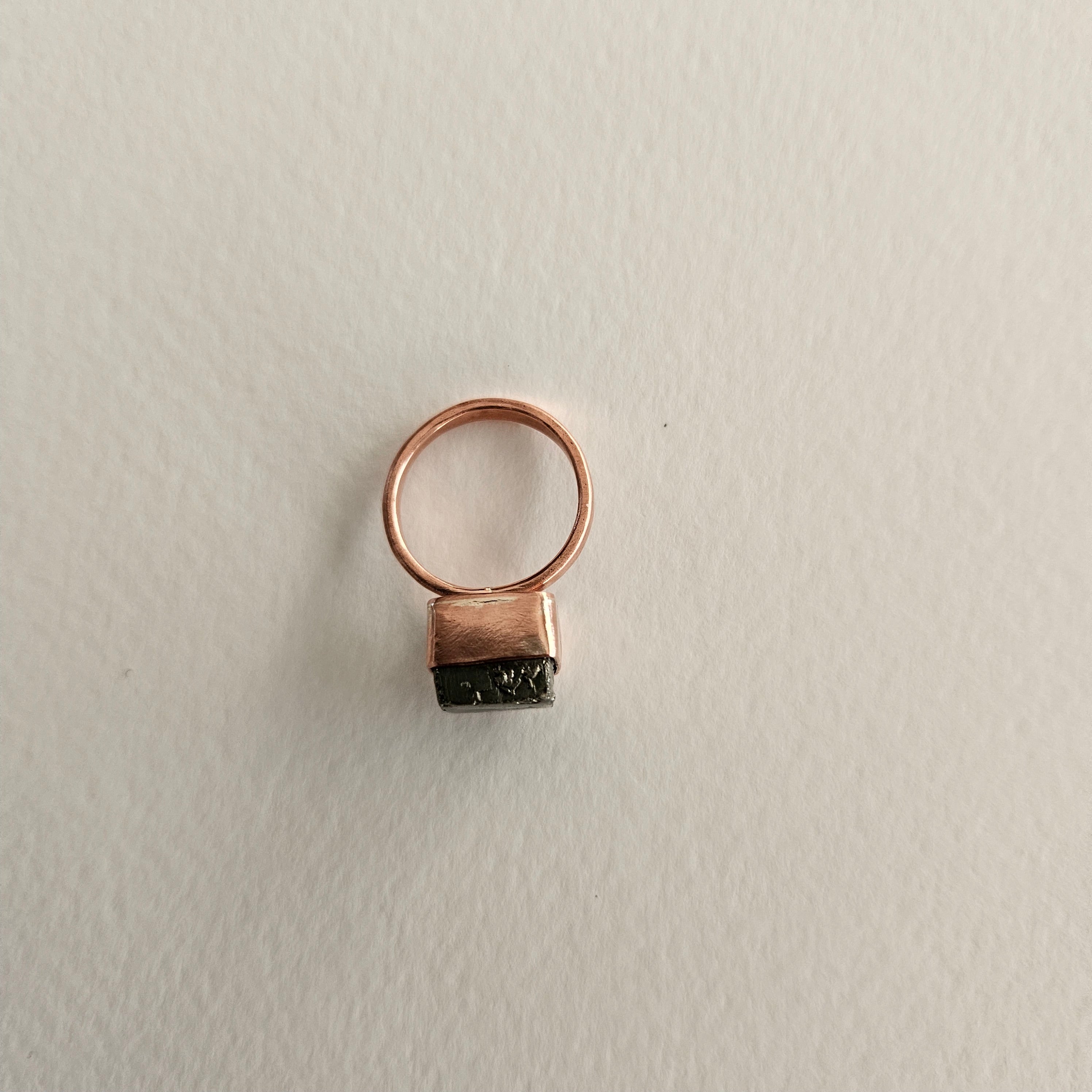 anillo Pirita